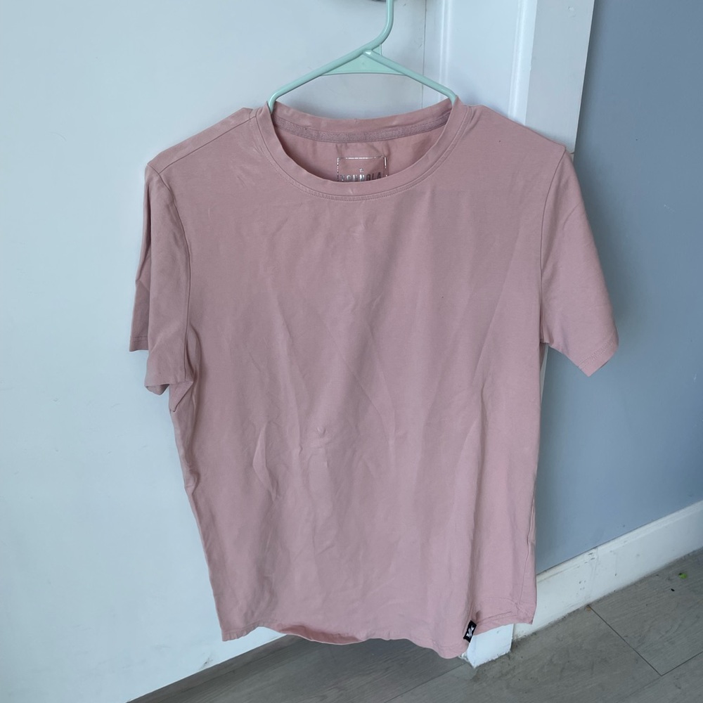 402 Perfect Tee (Salmon) - Scallop Bottom Size MEDIUM